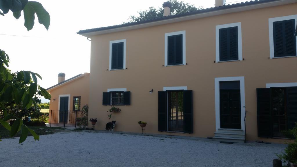 B&B Le Rose Spello Ngoại thất bức ảnh